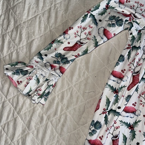 KRYSSI KOUTURE Christmas Long Sleeve Nightgown Girls Size 7-8T - Picture 2 of 7